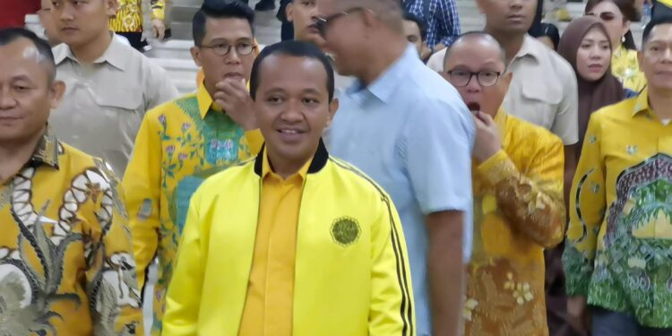 Bahlil Lahadalia: Fraksi Golkar Jangan Kritisi Prabowo, Tapi Menteri Boleh