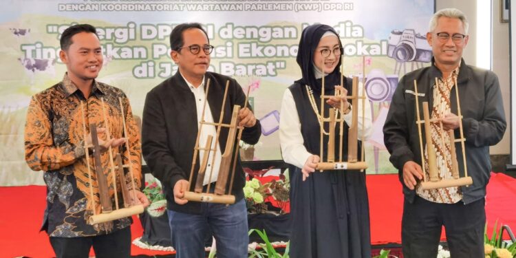 Teh Desi Ratnasari: Kolaborasi DPR dan Media Bisa Bikin UMKM Jabar Makin Naik Kelas