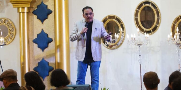 Teori Denny JA dan Pembangunan Berkelanjutan