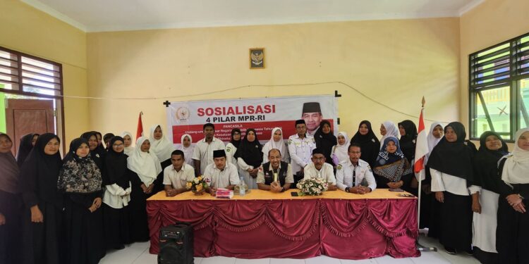 Nono Sampono: Guru Punya Peran Super Penting, Ayo Tanamkan Nilai Kebangsaan di Generasi Muda🔥