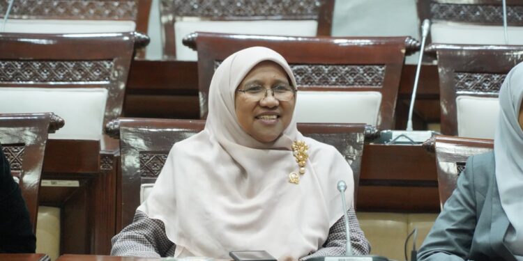 Saadiah Uluputty: Penataan Kawasan Hutan & Perikanan di Maluku Harus Sesuai Aspirasi Masyarakat