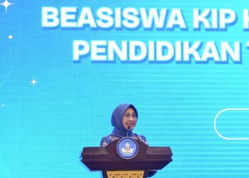 Ketua Komisi X DPR RI Apresiasi Komitmen Pemerintah: Anggaran Beasiswa 2025 Tidak Dipangkas