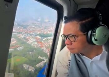 Gubernur DKI Jakarta Pramono Anung Dihujani Protes Gara-Gara Pakai 🚁Helikopter Pantau Banjir