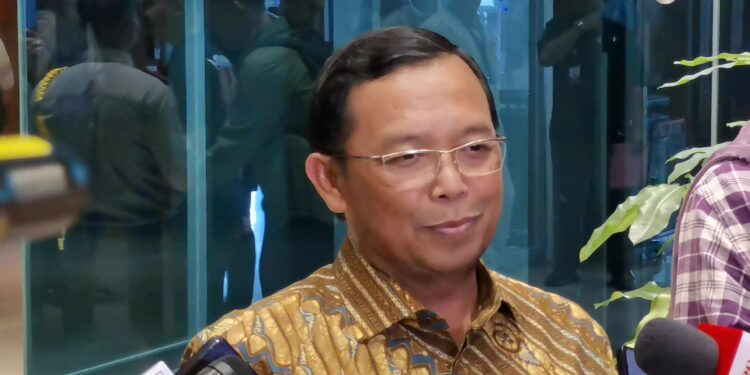 DPR Siap Turun ke Dapil! Cek Minyakita Langsung, Asli atau Palsu