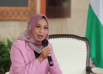 Senator Mirah Dukung Penurunan Harga Tiket Pesawat Jelang Lebaran 2025 ✈️