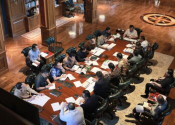 Prabowo Gelar Ratas di Hambalang, Bahas Hilirisasi dan Pemerataan Investasi