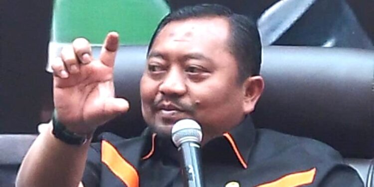Yanuar Arif Wibowo Soroti Kesiapan Mudik dan Transparansi Harga Tiket Pesawat