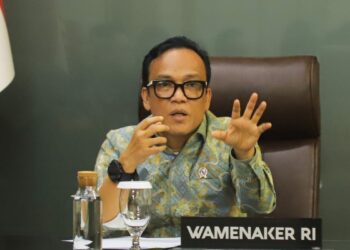 Kemnaker Undang Pengusaha Bahas Strategi Hadapi PHK di Industri Tekstil