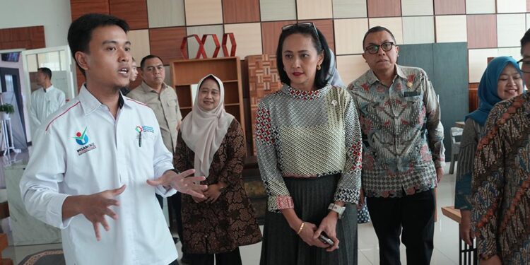 KemenP2MI Gandeng Polifurneka Kendal: Mencetak Pekerja Migran Indonesia Tangguh untuk Dunia