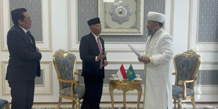 Hidayat Nur Wahid Usul Indonesia Pakai Kuota Haji Kazakhstan: “Daripada Mubazir, Boleh Dong