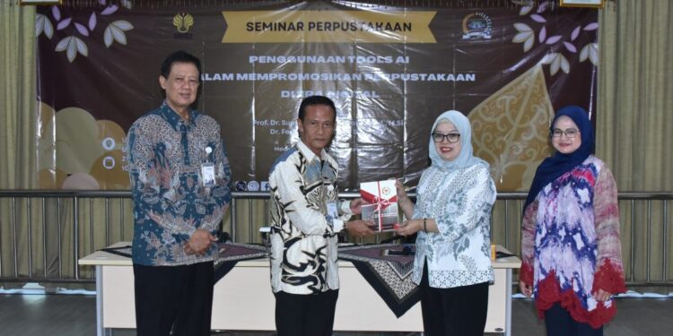 AI Masuk Perpustakaan: Buku Tetap Ada, tapi Sekarang Bisa Ngobrol sama Robot