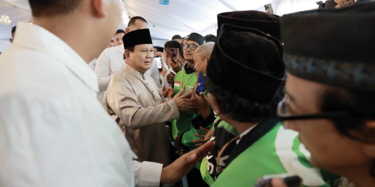 Ojol Rayakan Lebaran di Istana Bersama Prabowo: “Gembira Banget