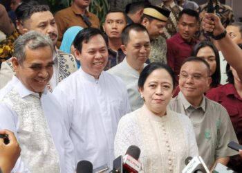 Open House Lebaran Ahmad Muzani: Pejabat Negara dan Tokoh Terkemuka Hadir dalam Acara Hangat