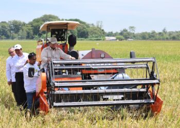 Bongkar Aib Tengkulak! Prabowo Siapkan 80.000 Koperasi & Truk Angkut Panen Langsung Pasar