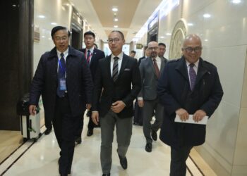 Pimpinan MPR Eddy Soeparno Penuhi Undangan Pemerintah Cina, Bahas Pengembangan Energi Terbarukan