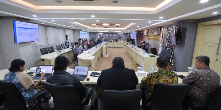 Perkuat Perlindungan PMI, Komite III DPD RI Bakal Godok UU PPMI