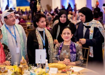 Kultural Dinner Bareng Delegasi PUIC ke-19, Puan Ajak Parlemen OKI Kolaborasi untuk Masa Depan Dunia yang Lebih Baik