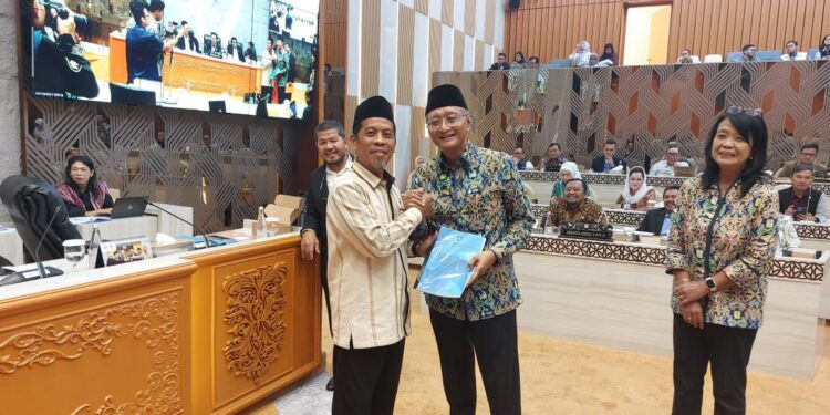 Abdul Hadi Bawa “PR” Jalan Lombok Barat ke Menteri PUPR: 13 Ruas, Rp94 Miliar, dan Harapan Warga