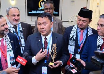 Bukan Berlian, Bukan Lukisan Mahal, Tapi Ranting: Ranting Zaitun di Senayan, Diplomasi Palestina yang Simbolis tapi Bikin Baper