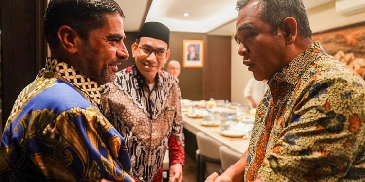 Bertemu Dubes Yordania-Mesir, Ketua MPR: Tindakan Kelompok Radikal Bisa Ciderai Perjuangan Rakyat Palestina