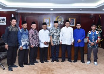 Menerima Pimpinan DDII, HNW Kembali Ingatkan Pentingnya 3 April, Hari Mosi Integral Natsir Sebagai Hari NKRI