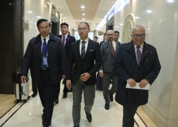 Pimpinan MPR Eddy Soeparno Penuhi Undangan Pemerintah Cina, Bahas Pengembangan Energi Terbarukan