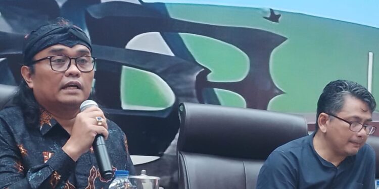 Kalau Nggak Ada PRT, Jakarta Bisa Lumpuh! RUU PPRT Masih Nanggung Sejak 2004? Come On DPR