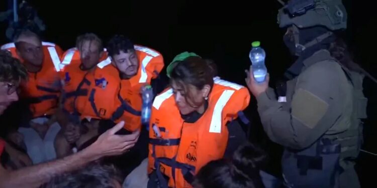 Drama Laut Gaza: Greta Thunberg Ditangkap Pasukan Israel di Tengah Misi Kemanusiaan