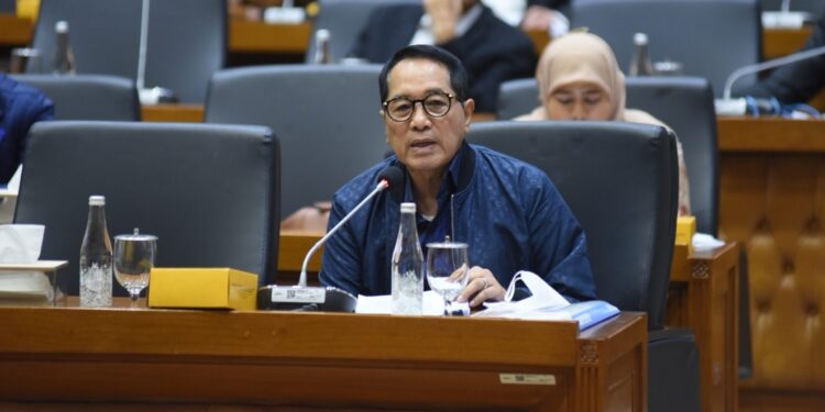 Wamentan Jadi Komut PT Pupuk Indonesia, Firman Soebagyo Singgung Adanya Konflik Kepentingan