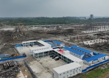Prabowo Resmikan Groundbreaking Proyek Baterai EV Terbesar se-Asia di Karawang