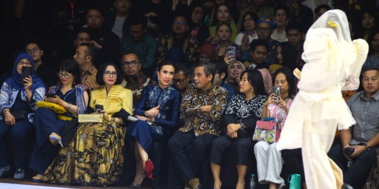 BTN Indonesia Fashion Week 2025 Sukses Curi Perhatian Publik
