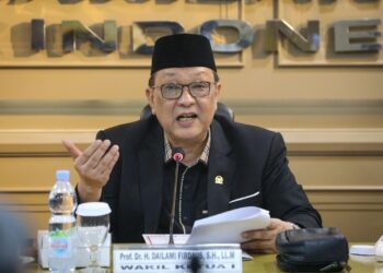 Senator Dailami: Tiga Bulan Uang Diblokir Bikin Warga Takut Nabung di Bank