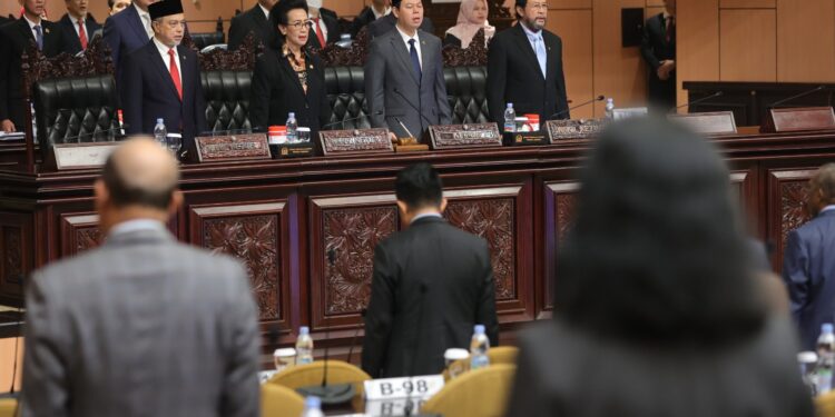 DPD RI Sahkan Beberapa RUU dan Laporan Kinerja Alat Kelengkapan pada Sidang Paripurna Kelima Belas