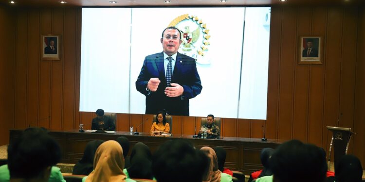 Cucun Syamsurijal: BUMN Harus Jadi Motor Penggerak Ekonomi Nasional