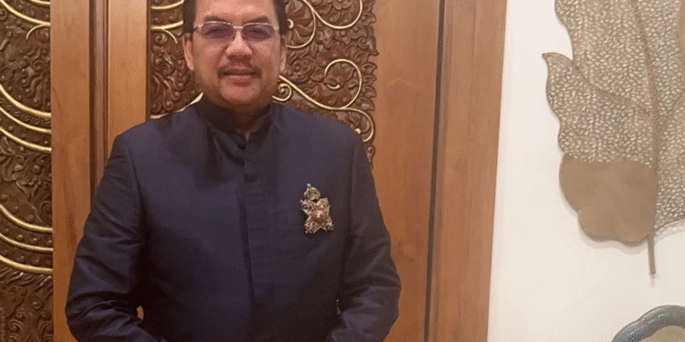 Denny JA: Kemandirian Energi Adalah Sebuah Keharusan