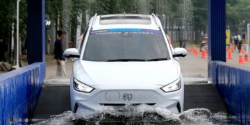 Mobil Listrik MG: Baterai Super Tipis, Anti Banjir, Tahan Tusuk & Panas! Teknologi Gila, Diskon Ratusan Juta + Bonus Charger