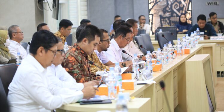 Konflik Agraria Tani Lauchi Menjadi Sorotan: DPD RI Gelar RDP dengan Stakeholder