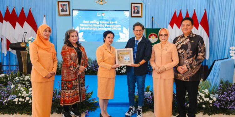 HUT ke-6 DWP Setjen DPD RI: Kuatkan Peran Perempuan, Wujudkan Keluarga Tanpa ‘Stecu-Stecu’