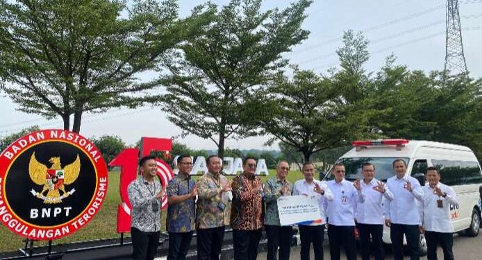 BRI BO Bogor Dewi Sartika Serahkan CSR Ambulance ke BNPT