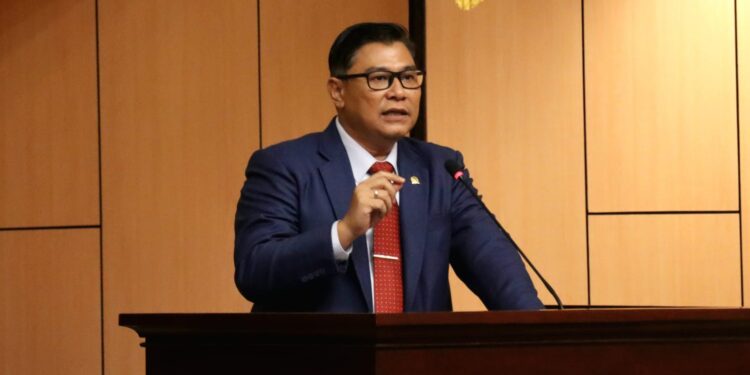 DPR Danang Wicaksana Sulistya Minta Tren Bendera One Piece Dihentikan Jelang HUT RI