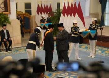 Sultan Najamudin Terima Bintang RI Utama, DPD RI Komitmen Kawal Aspirasi Daerah