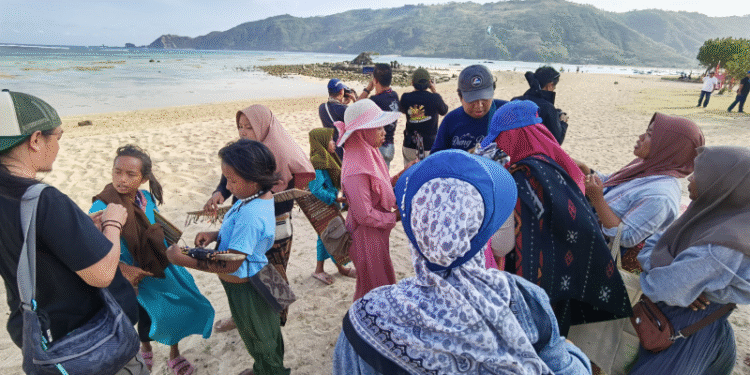 Kunjungan Wisata Alam di Gunung Rinjani Kembali Dibuka Mulai 11 Agustus 2025