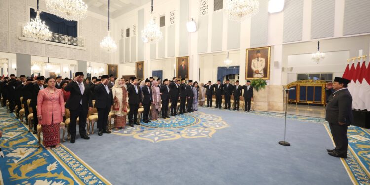 Prabowo Lantik Sejumlah Dubes hingga Kepala Badan Otorita untuk Kelola Pantura