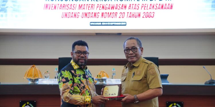 Komite III DPD RI Apresiasi Pemprov Sulsel atas Pelaksanaan SPMB 2025 yang Lebih Baik