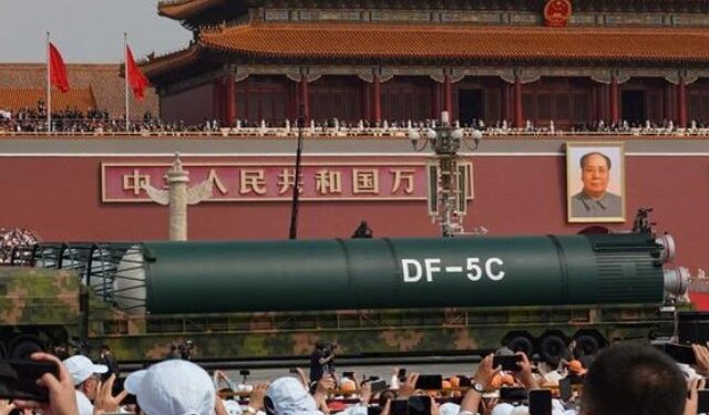 China Pamerkan Rudal Nuklir Baru di Parade Militer, Dunia Waspada