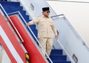 Tiba di Tanah Air, Prabowo Langsung Panggil Kepala BGN Soal Keracunan: Akan Diselesaikan dengan Baik