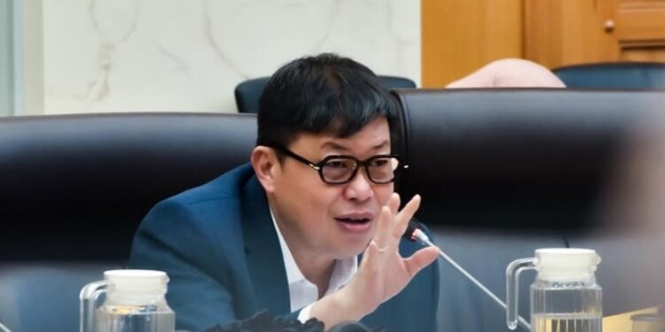 Komisi IV DPR Panggil KKP Terkait Viral Tanggul Beton di Cilincing