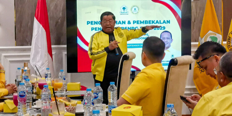 Reshuffle Kabinet, 5 Menteri Dicopot: Golkar Prediksi Ada Evaluasi Tahap Kedua, Puteri Komarudin Masuk Bursa Menpora
