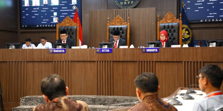 DKPP: Ketua dan Anggota Panwaslih Banda Aceh Tak Layak Jadi Penyelenggara Pemilu