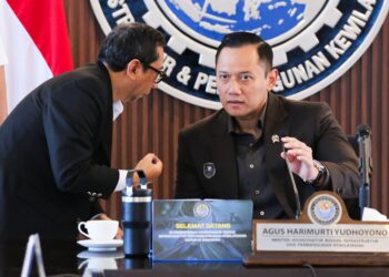 Gelar Rapat Pimpinan, Menko AHY Minta Jajaran Kemenko Infra Fokus Tuntaskan Program Infrastruktur Sesuai Arahan Presiden Prabowo